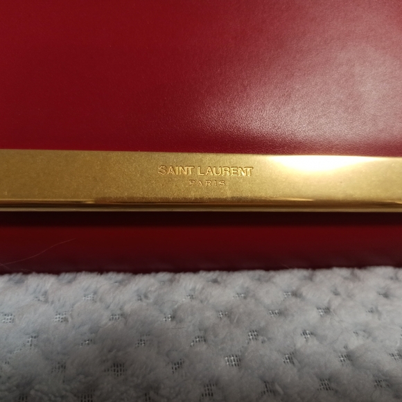 Saint Laurent Lutetia Flap clutch in red calfskin - Picture 2 of 10